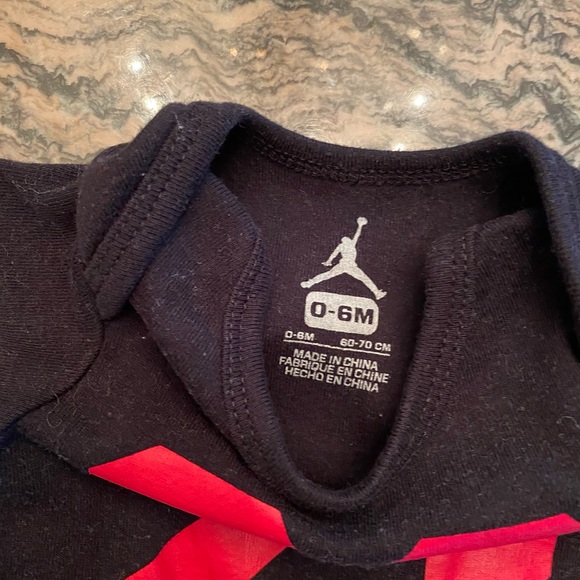 Jordan Classic Bodysuits - Picture 16 of 16